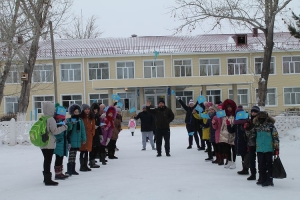 Әлем әр оқылған кітаптан кейін, әрбір жаңа кездесуден кейін, әрбір қаралған фильмнен кейін өзгереді....