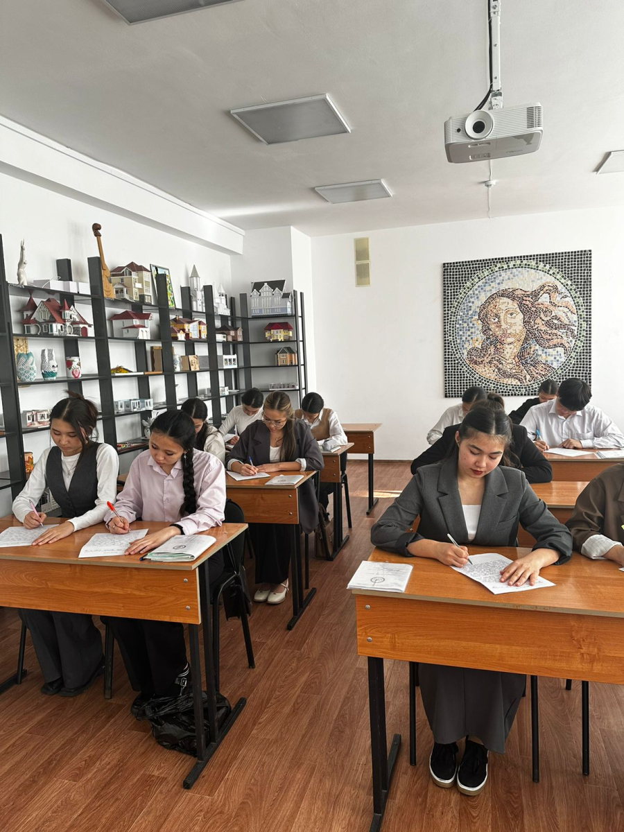 «Жалпыұлттық диктант» – сауаттылық пен бірліктің белгісі