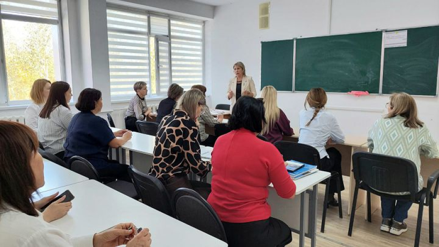 Педагог-тәлімгерлермен жұмыс жиналысы