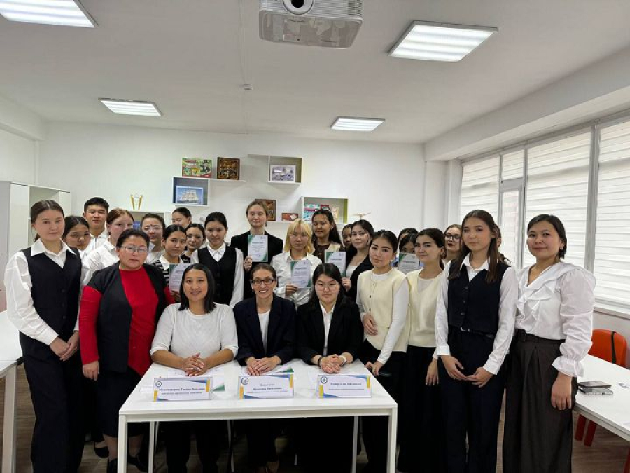 Жас ізденушілердің бірінші жеңісі